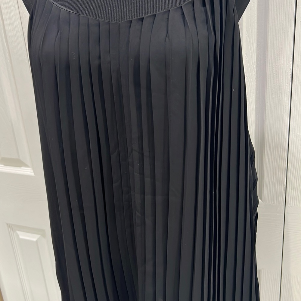 Express Top - Picture 2 of 4